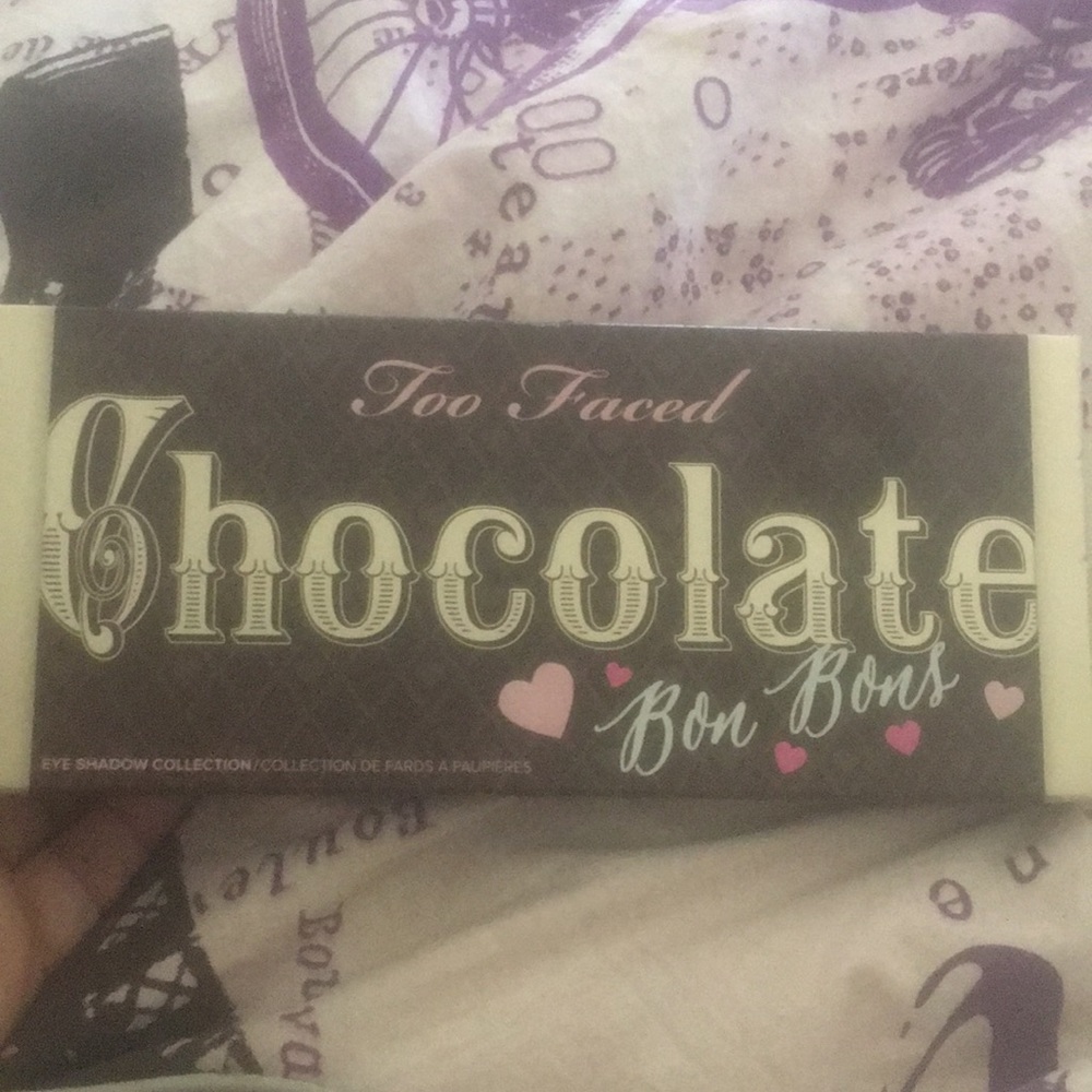 Too Faced Chocolate Bon Bon Palette
